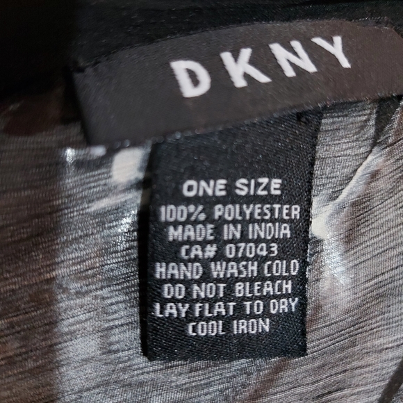 DKNY wrap, scarf OS Black - Picture 5 of 5